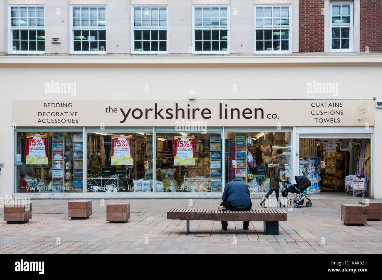 Linen shop hires stock photography and images Alamy