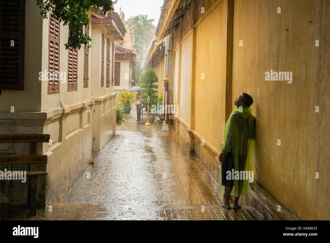 Teenager rain jacket best sale