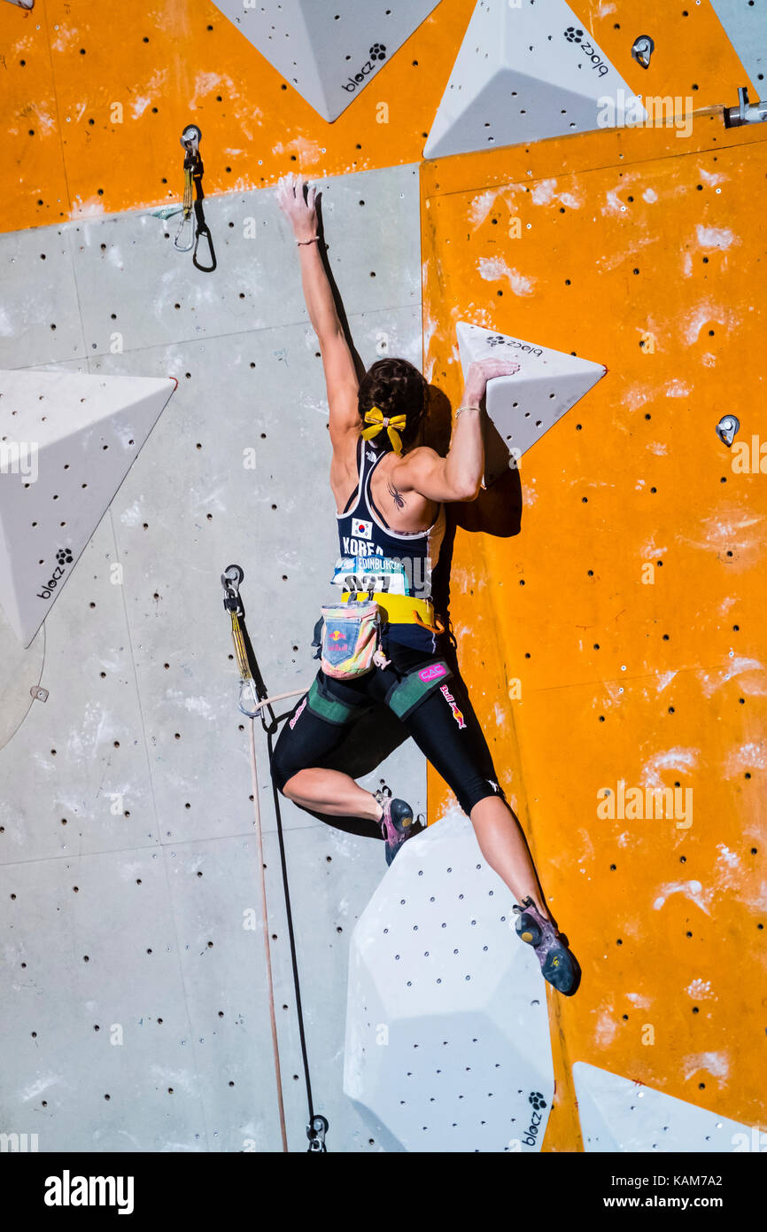 Jain Kim of South Korea competes in Lead Women s final event at