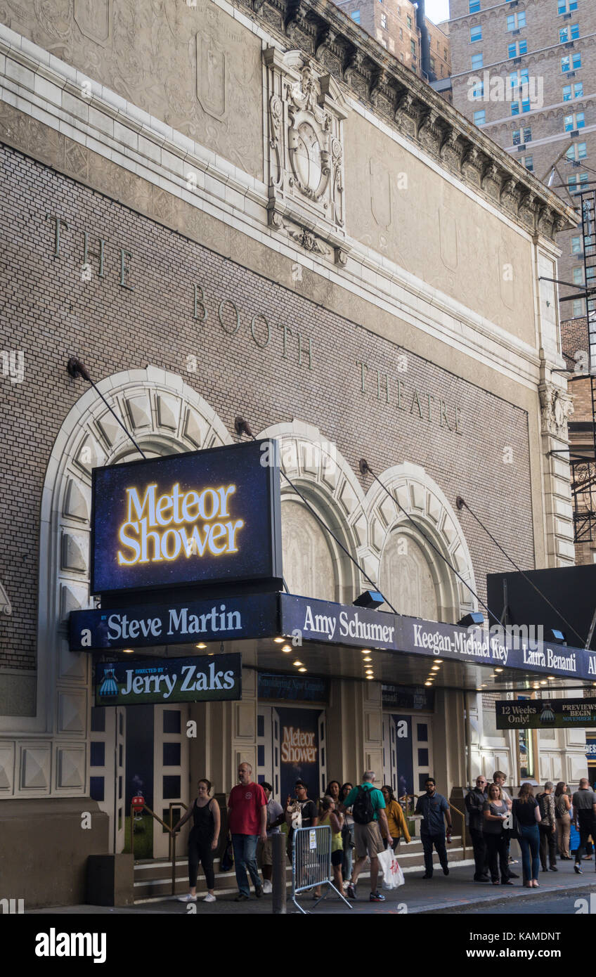 The booth theater broadway hi-res stock photography and images - Alamy