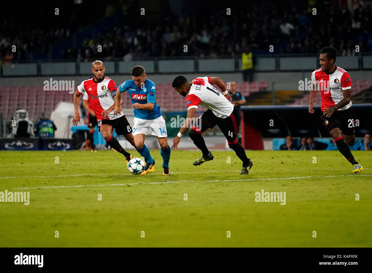 Napoli, Italy. 26th Sep, 2017. Naples - Italy 26/09/2017 DRIES MERTENS of S.S.C. NAPOLI and JEREMIAH ST.JUSTE and KARIM EL AHMADI and RENATO TAPIA of FEYENOORD fights for the ball during Uefa Champion's league match between S.S.C. NAPOLI and FEYENOORD at Stadio San Paolo of Naples. Credit: Emanuele Sessa/Pacific Press/Alamy Live News Stock Photo