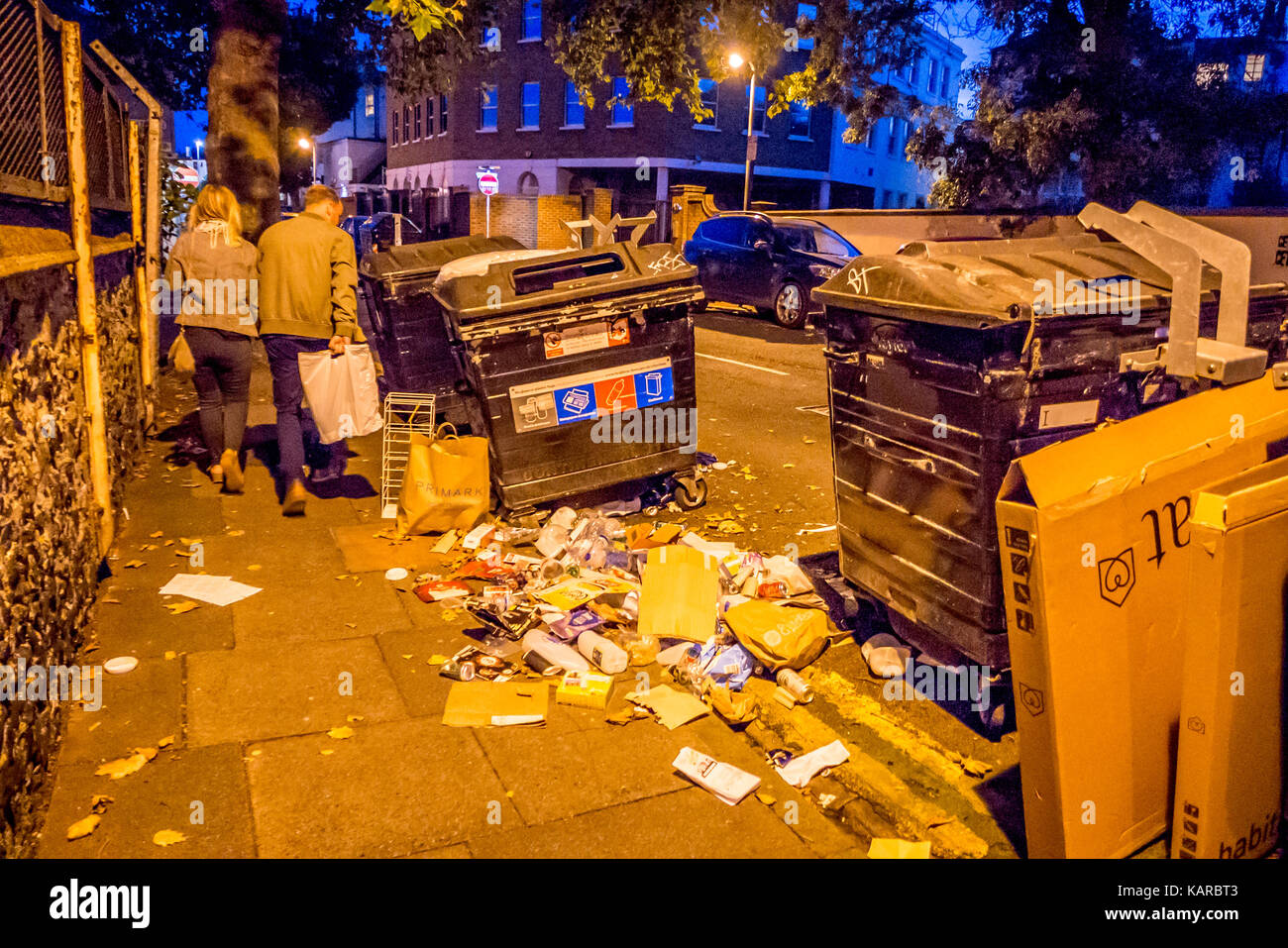 Street garbage near Brighton city centre Stock Photo Alamy