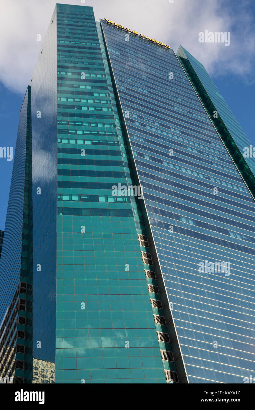 Miami, Florida. Wells Fargo Building Stock Photo Alamy