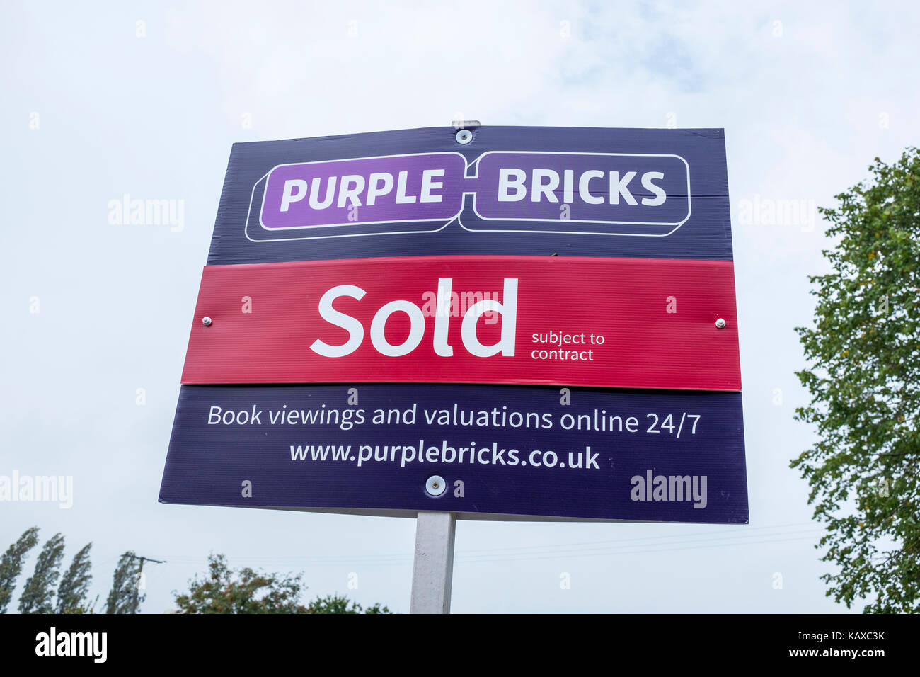 Purplebricks sign hires stock photography and images Alamy