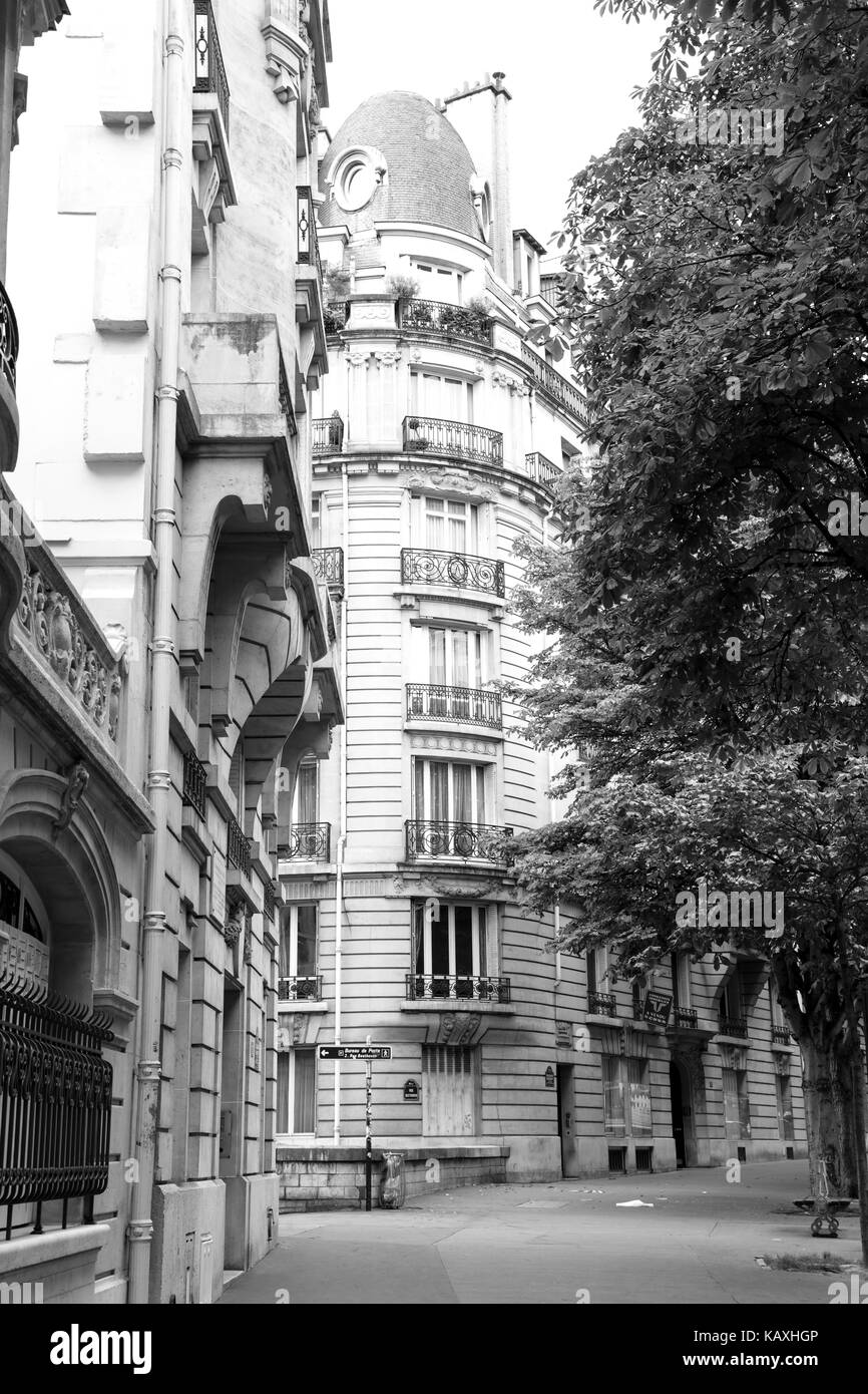 Paris, France typical haussmann apartments in the sixteenth