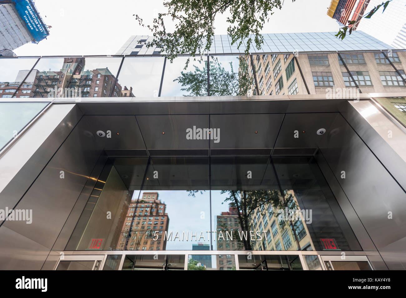The Amazon New York Office building,5 Manhattan West, New York City, United  States of America Stock Photo - Alamy