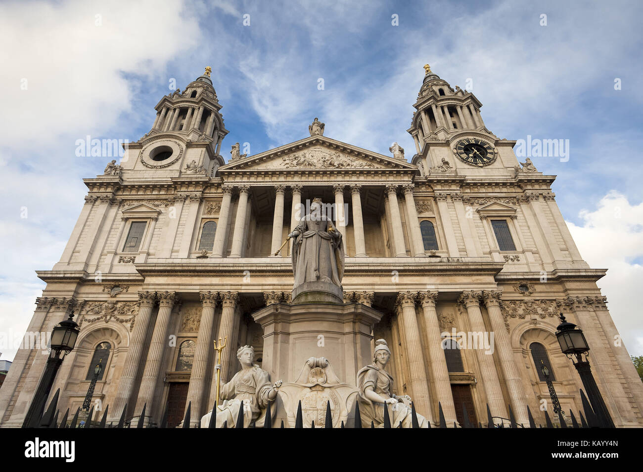 Great Britain, London, St. Paul's Cathedral, Queen Anne statue, Stock Photo