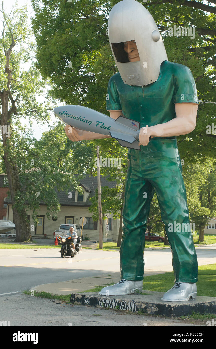 The Gemini Giant Muffler Man statue on Route 66 at Wilmington, Illinois, USA Stock Photo
