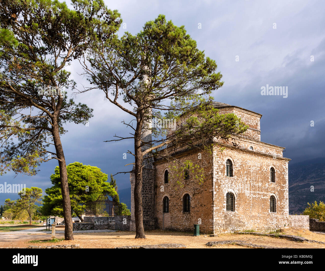 The Fethiye Mosque (Fetiyie Mosque) with the grave of Ali Pasha to the left, Inner Citadel, Ioannina, Epirus, Greece Stock Photo