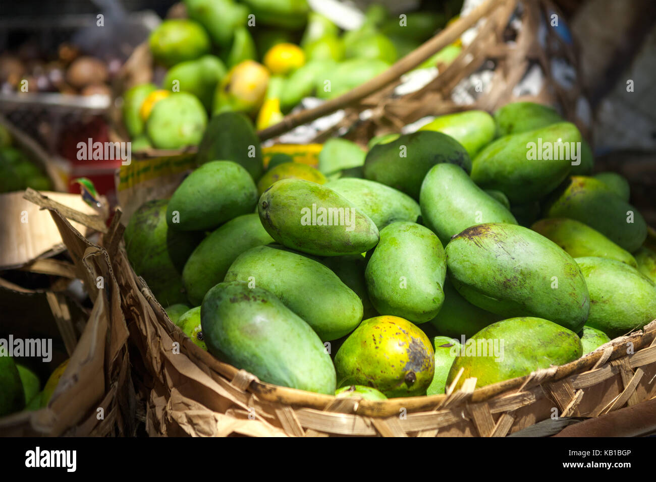 Green papaya on market Stock Photo - Alamy