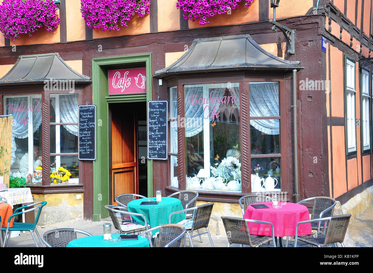 Quedlinburg Cafe High Resolution Stock Photography and Images Alamy
