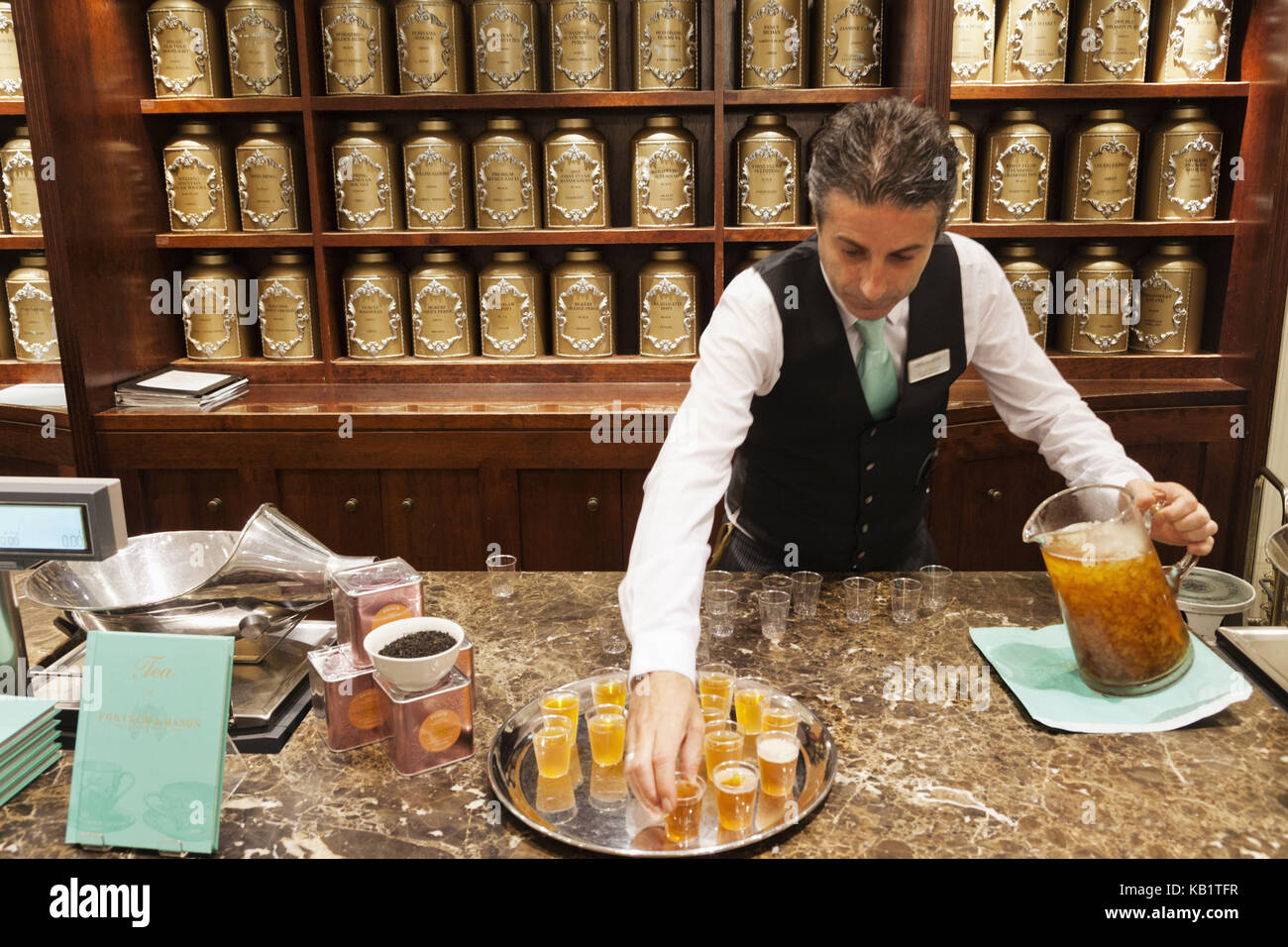 England, London, Piccadilly, department store Fortnum and Mason, tea
