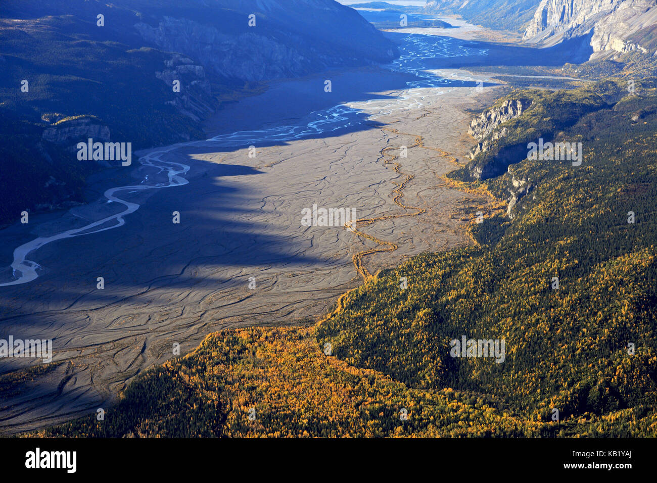 North America, the USA, Alaska, the central south, Wrangell Mountains, Wrangell Saint Elias national park and Preserve, glacier valley, glacier river, riverbed, Stock Photo