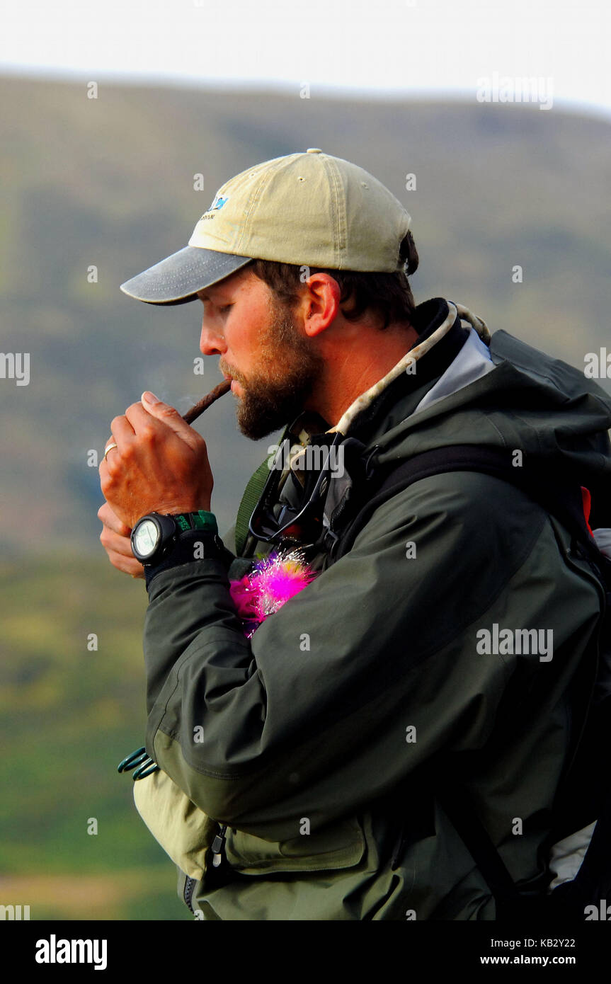 Smoking while fishing hires stock photography and images Alamy