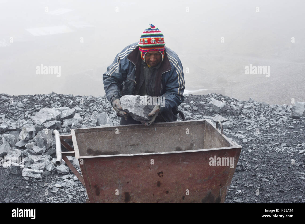 Bolivia, Cordillera Apolobamba, mining, gold, mine worker, Stock Photo