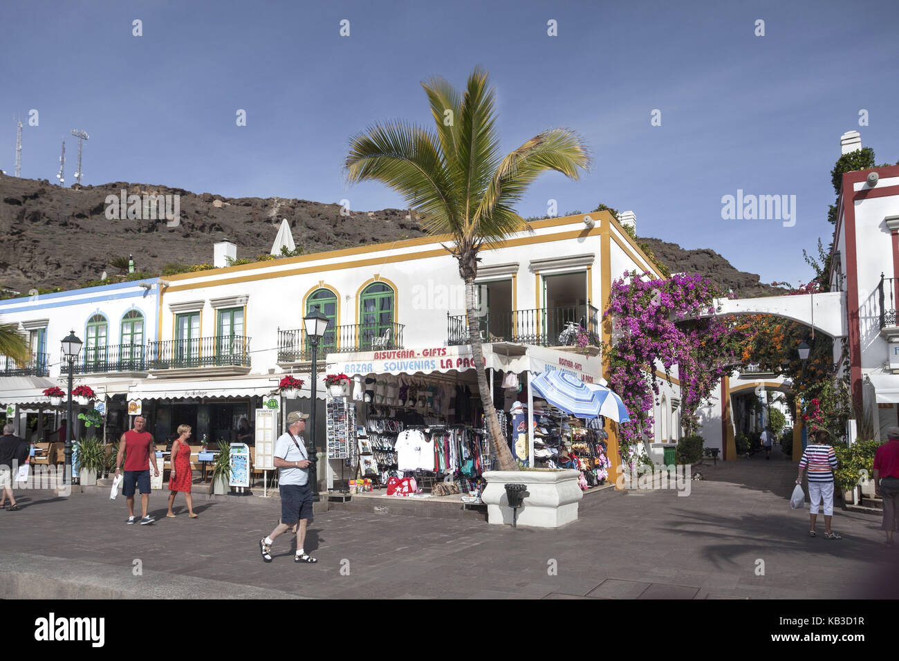 Spain, Canary islands, Gran Canaria, Puerto de Mogan, tourists, Stock Photo
