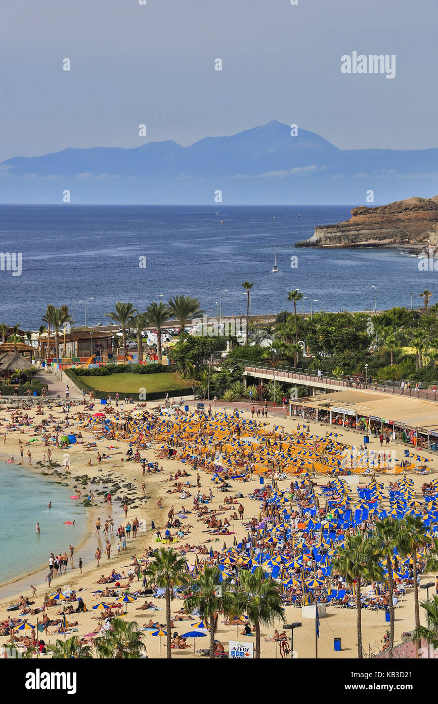 Spain, Canary islands, Gran Canaria, Playa de Los Amadores, close Puerto Rico, Teide in the background, Stock Photo