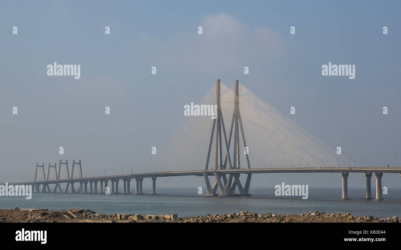 India, Maharastra, Bombay, chapelra Worli Sealink Bridge Stock Photo