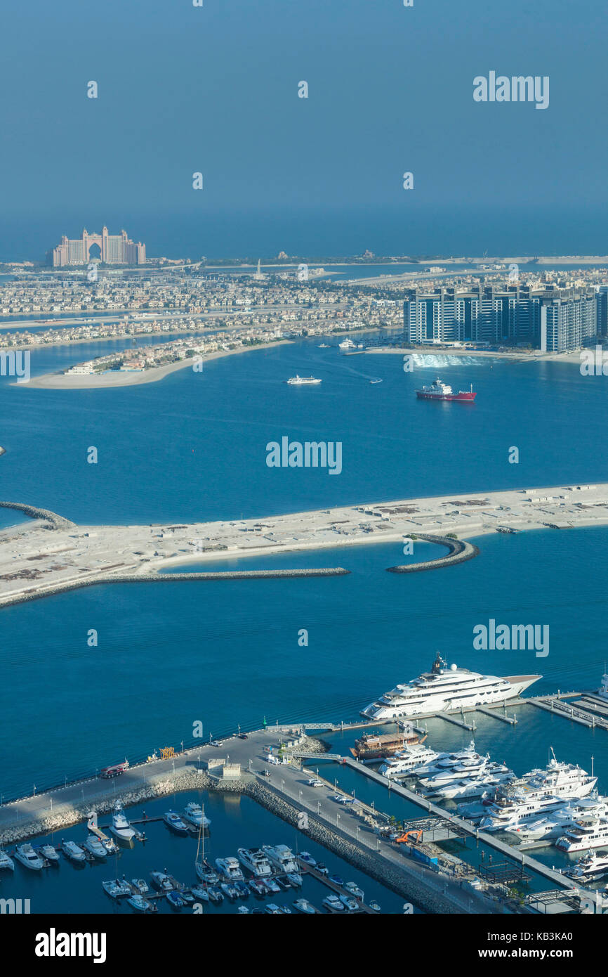 UAE, Dubai, Palm Jumeirah, elevated view of the Palm area of manmade