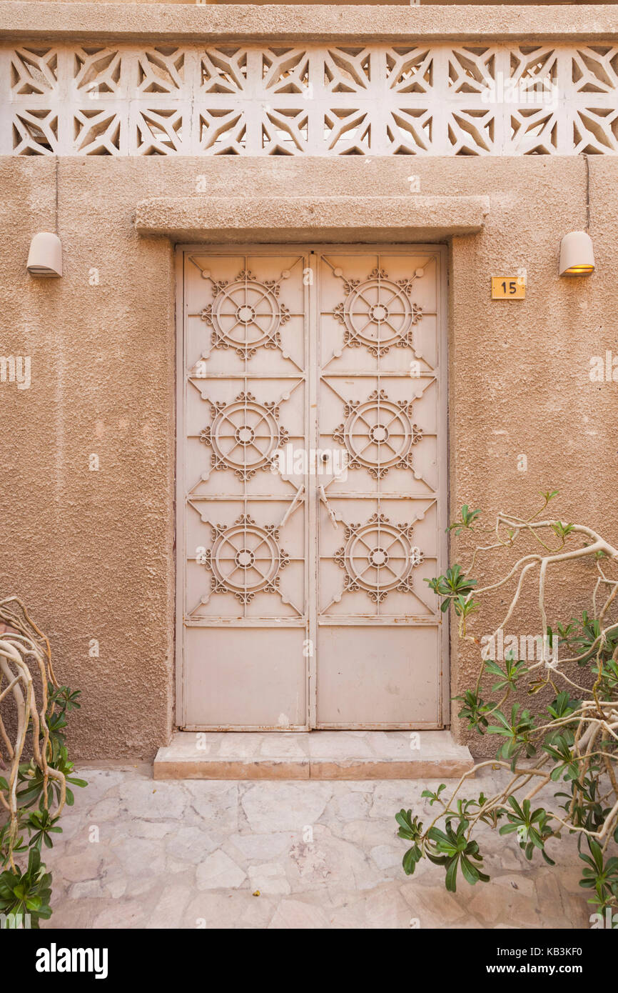 Emirati architecture hi-res stock photography and images - Alamy