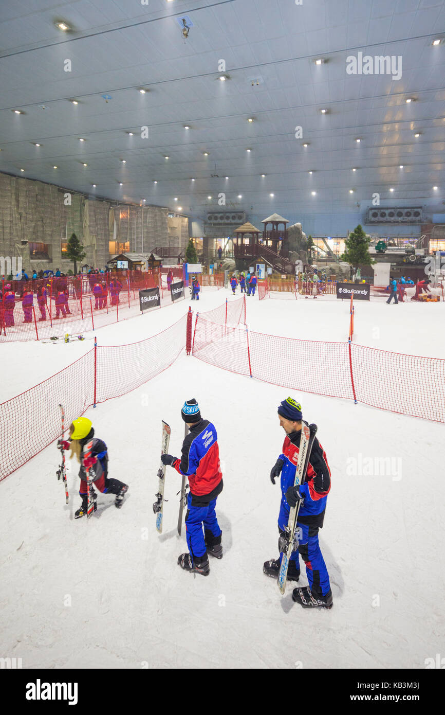 UAE, Dubai, Al Barsha, Mall of the Emirates, Ski Dubai, indoor ski area
