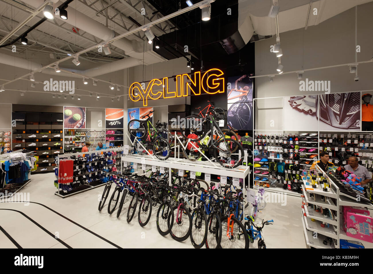 Sports equipment store hi-res stock photography and images - Page 3 - Alamy