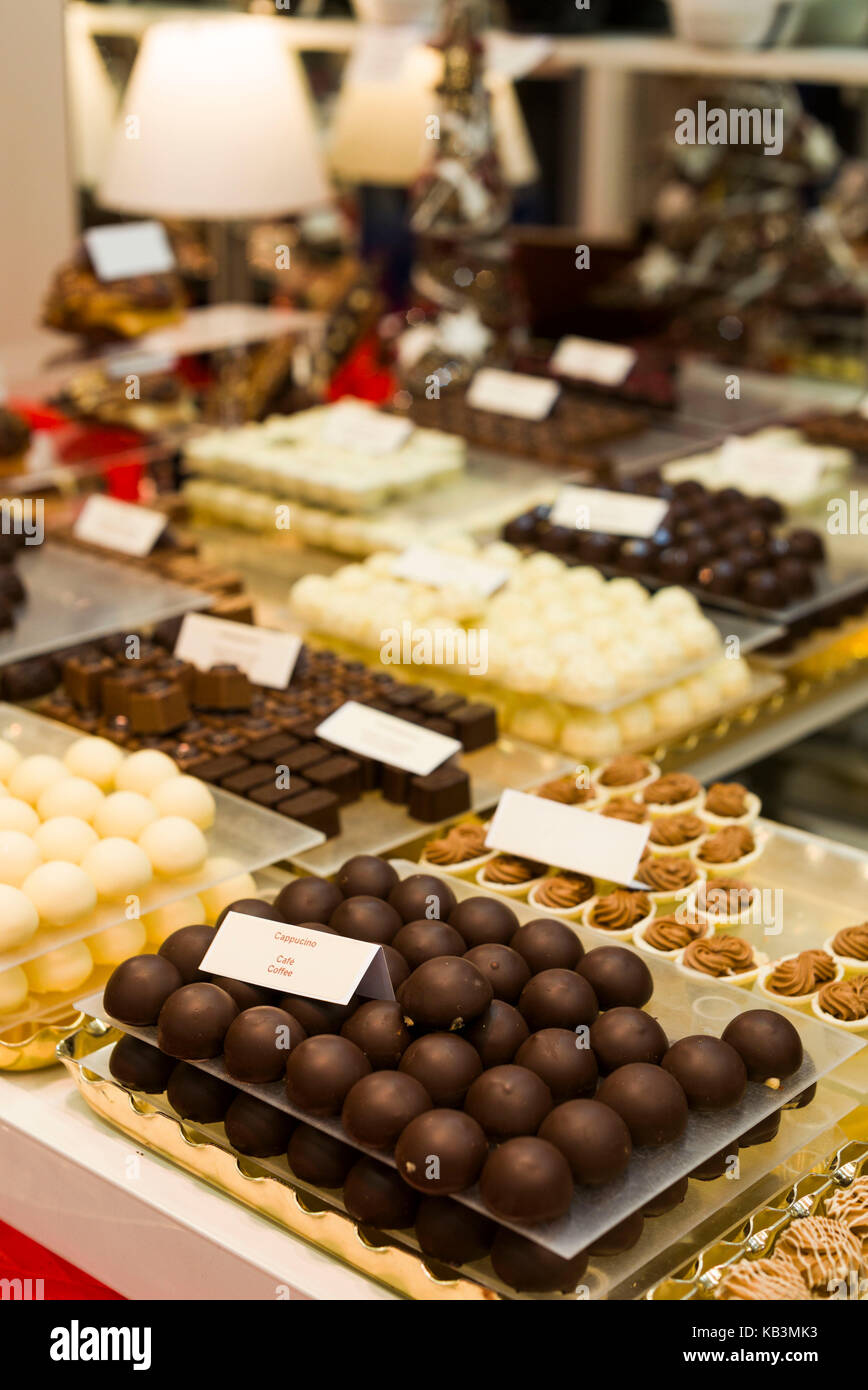 Belgium, Bruges, Belgian Chocolates shop, chocolates Stock Photo Alamy