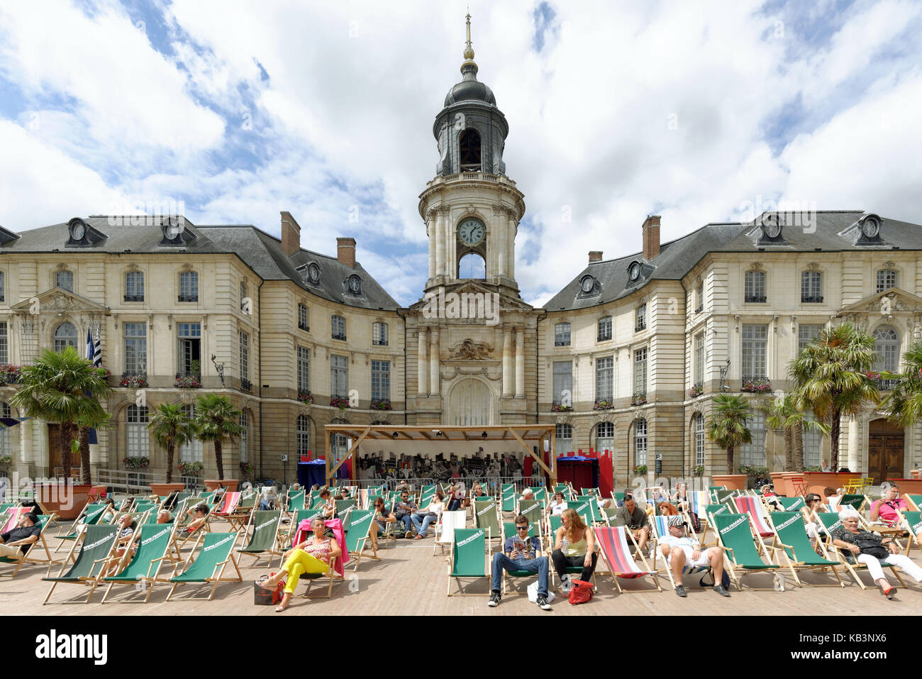 France, Ile et Vilaine, Rennes, place de la Mairie, the City Hall Stock Photo