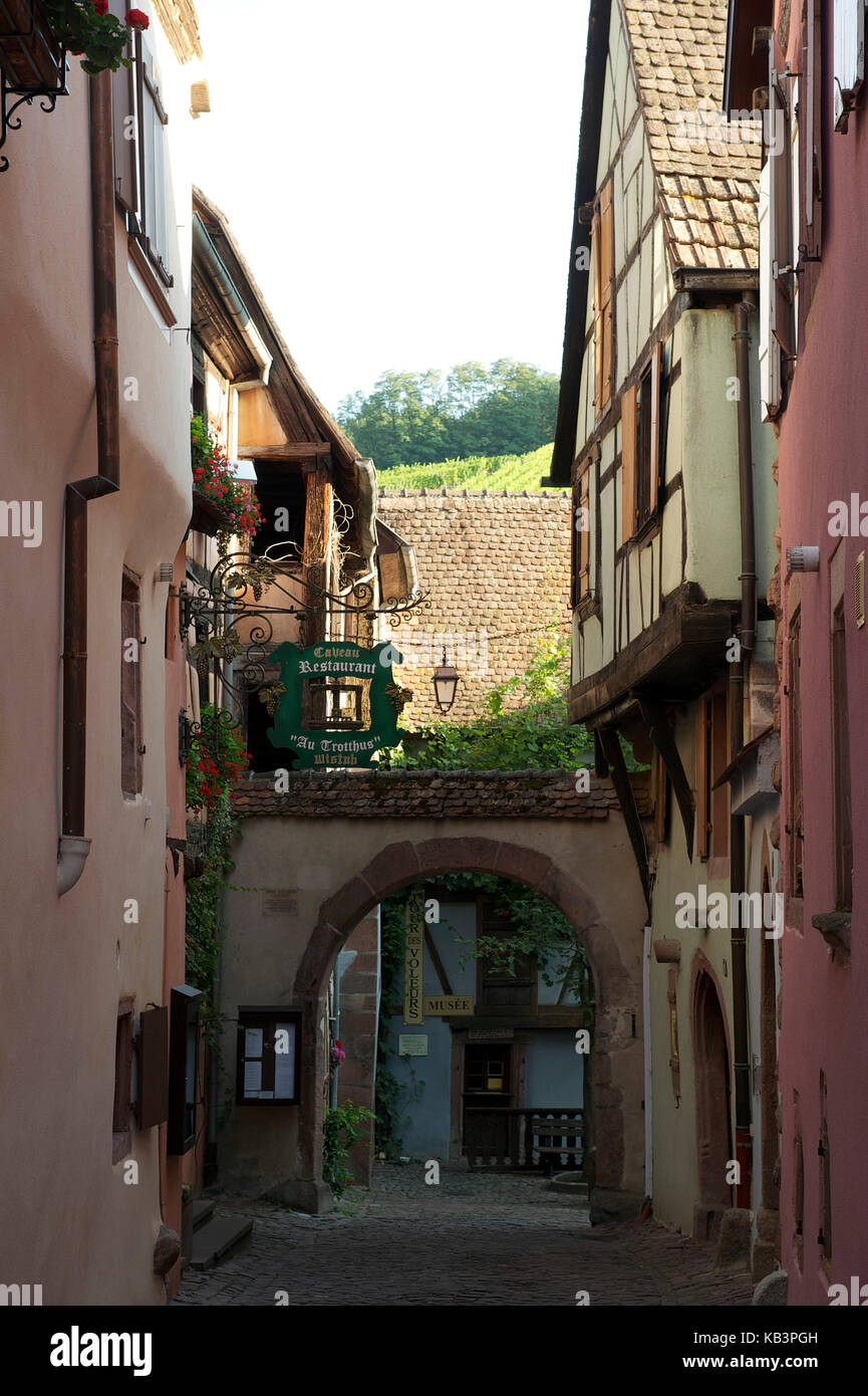 France, Haut Rhin, Alsace Wine Road, Riquewihr village, labelled Les Plus Beaux Villages de France (The Most Beautiful Villages of France), rue des Juifs Stock Photo
