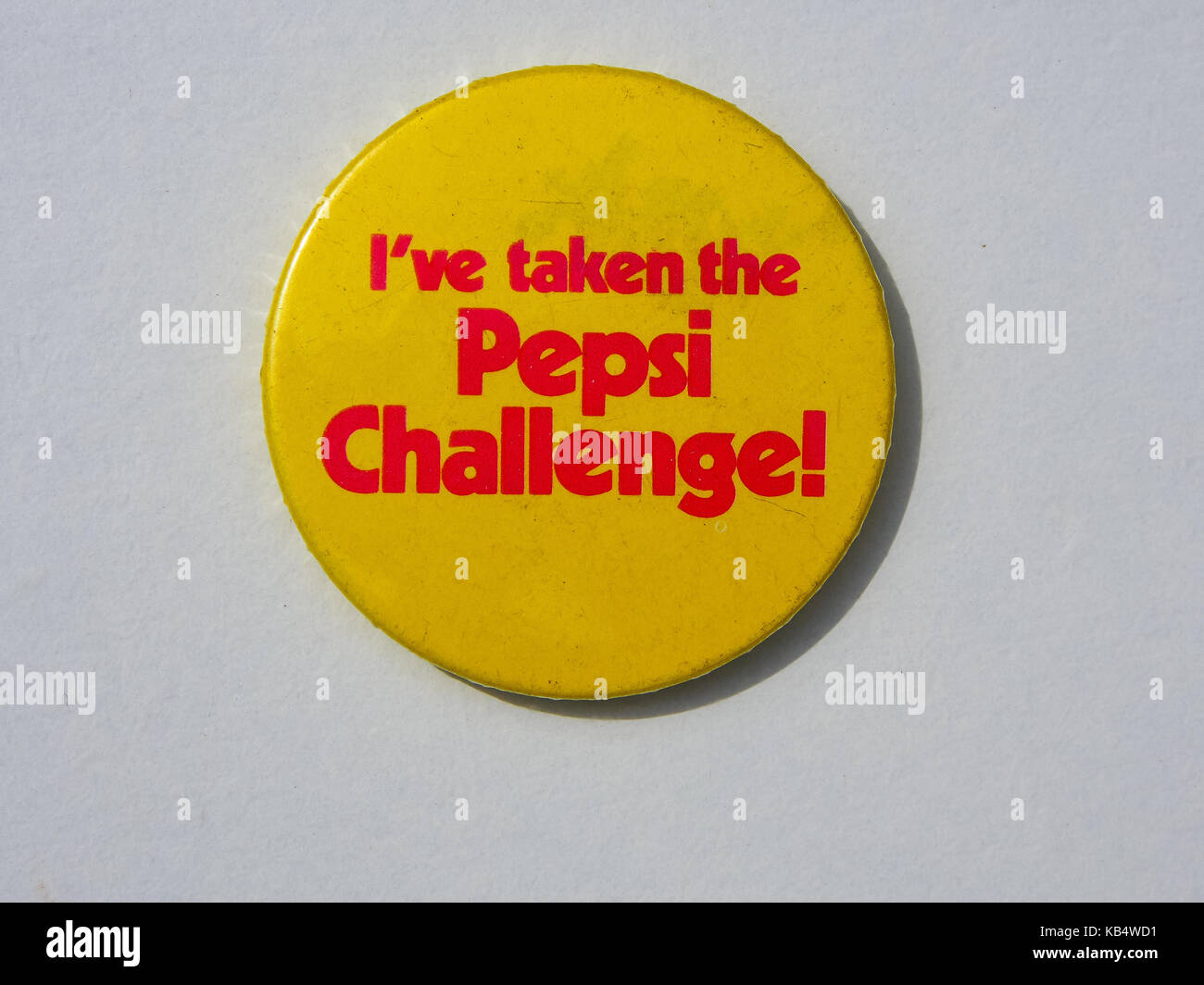 A Pepsi challenge pin button badge from the 1980's Stock Photo