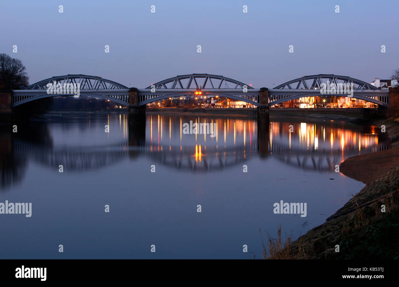 River Thames at Barnes Bridge, Barnes, London, UK Stock Photo