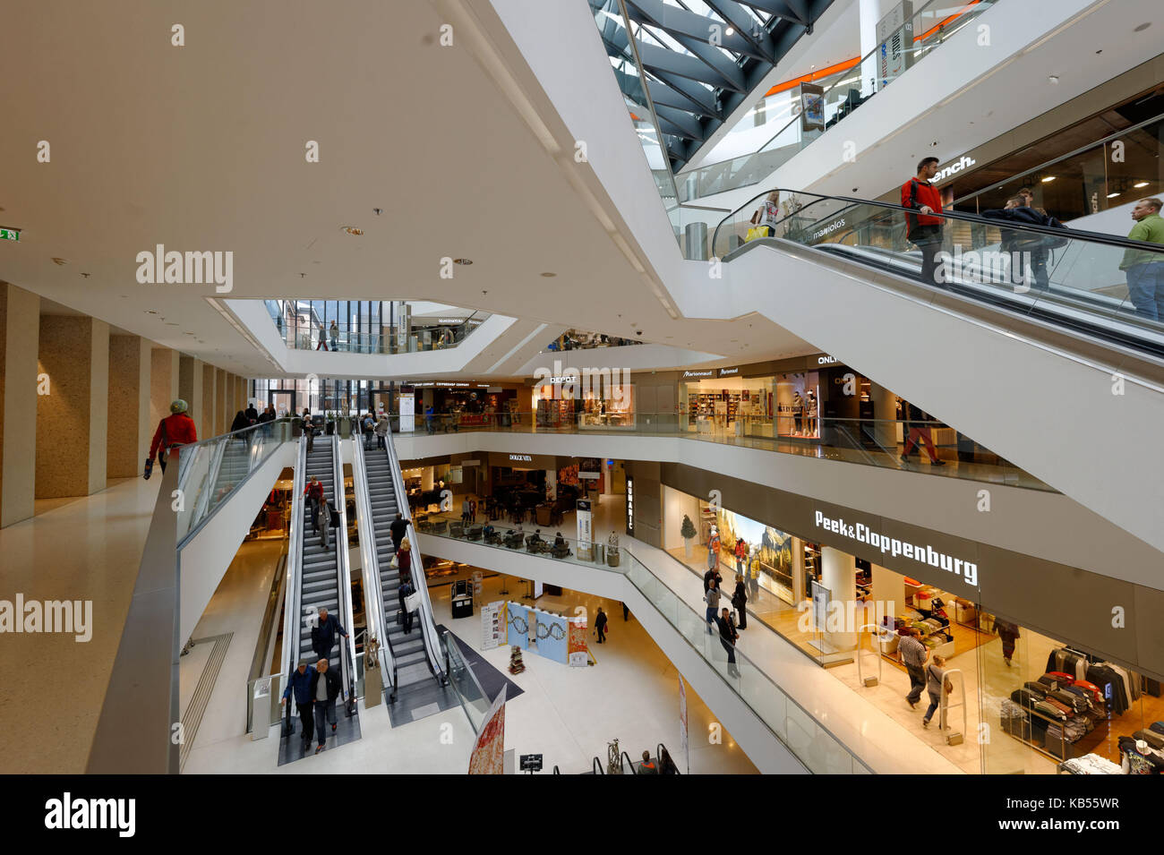 Austria, Tyrol, Innsbruck, Maria-Theresien Strasse (street), Tyrol Kaufhaus shopping mall Stock Photo