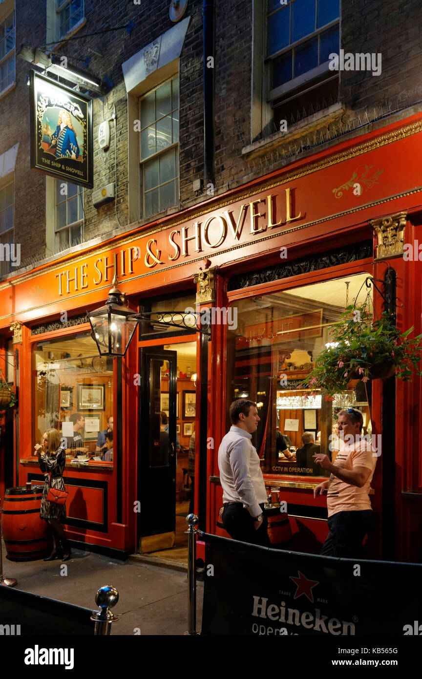 United Kingdom, London, Charing Cross, the only pub which is in two parts of the city, The Ship & Shovell Stock Photo