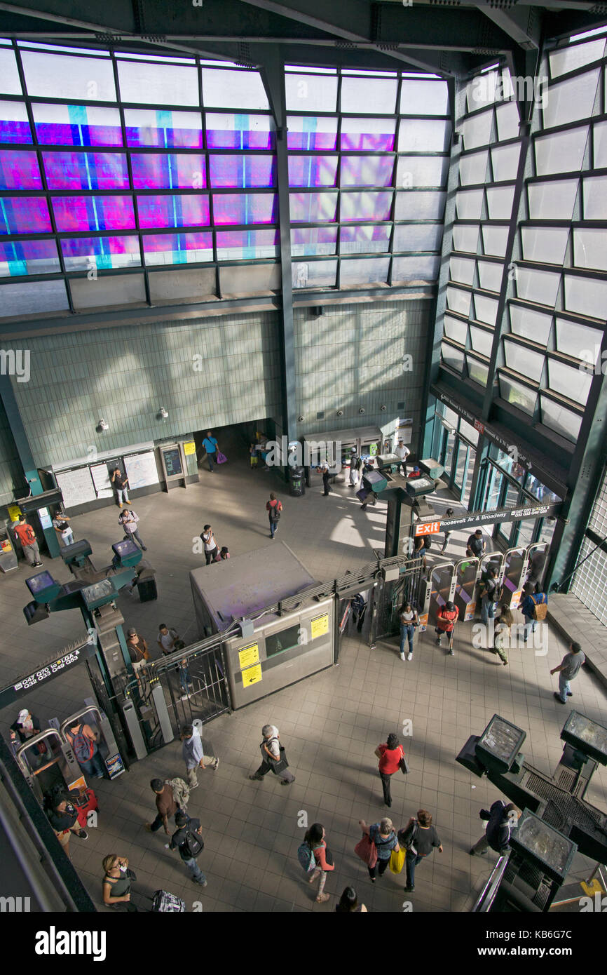 74th street broadway hi-res stock photography and images - Alamy