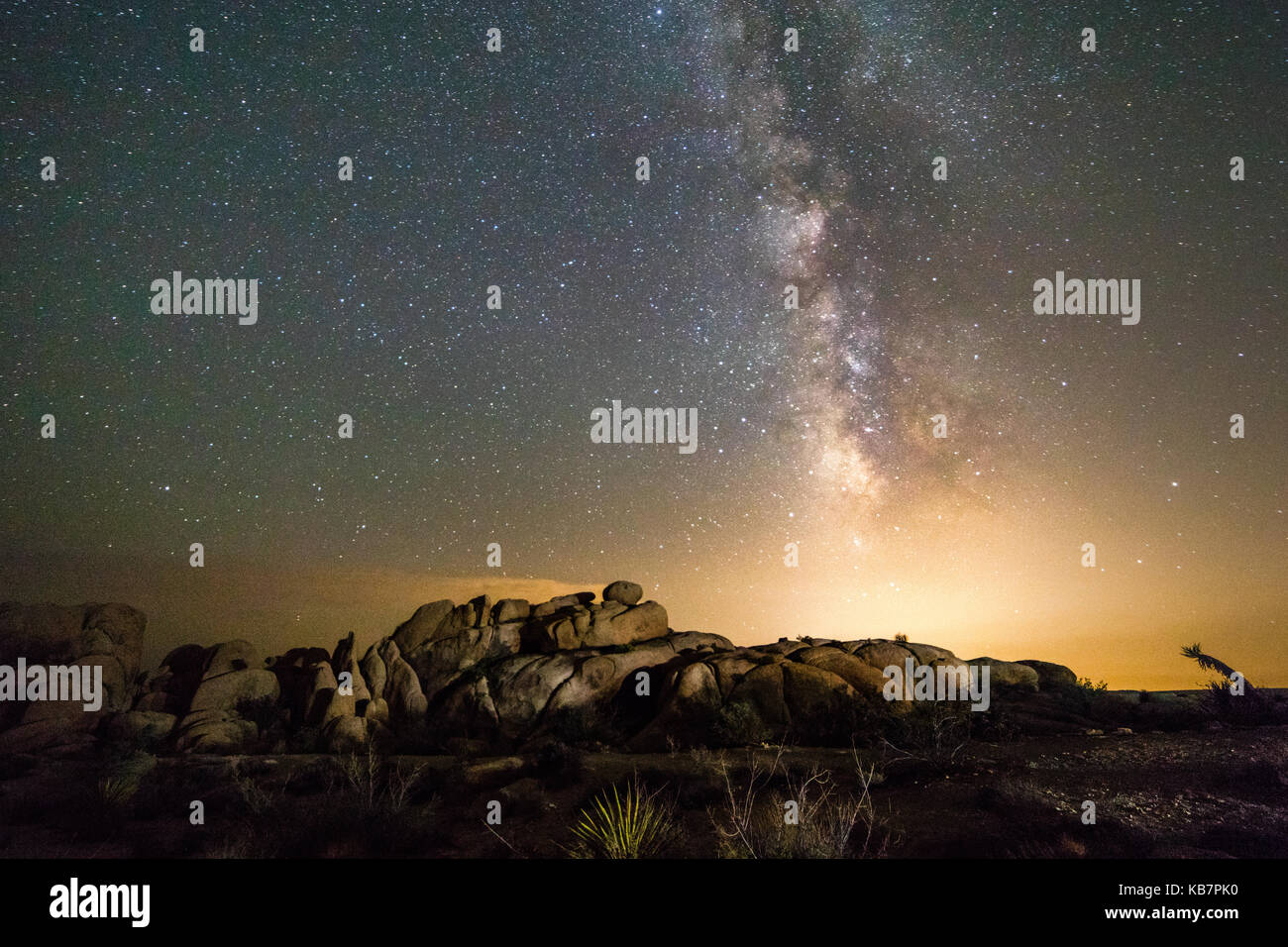 Milky way hi-res stock photography and images - Alamy
