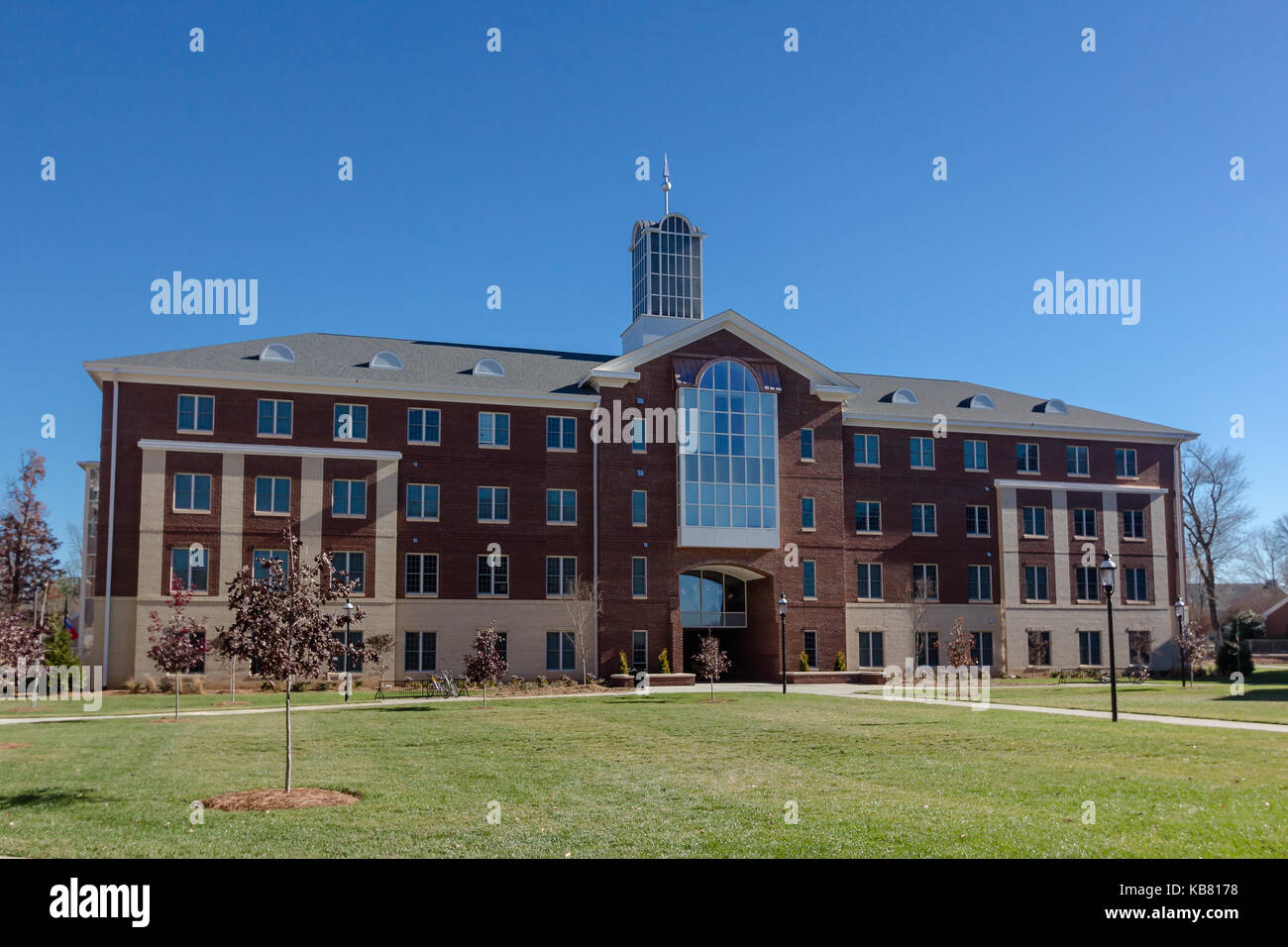 Global Neighborhood - Building C at Elon University in Elon, North Carolina.  Built in 1968. Stock Photo