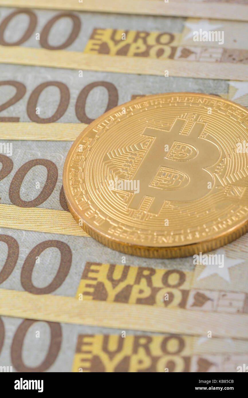 Eu and bitcoin hi-res stock photography and images - Page 3 - Alamy