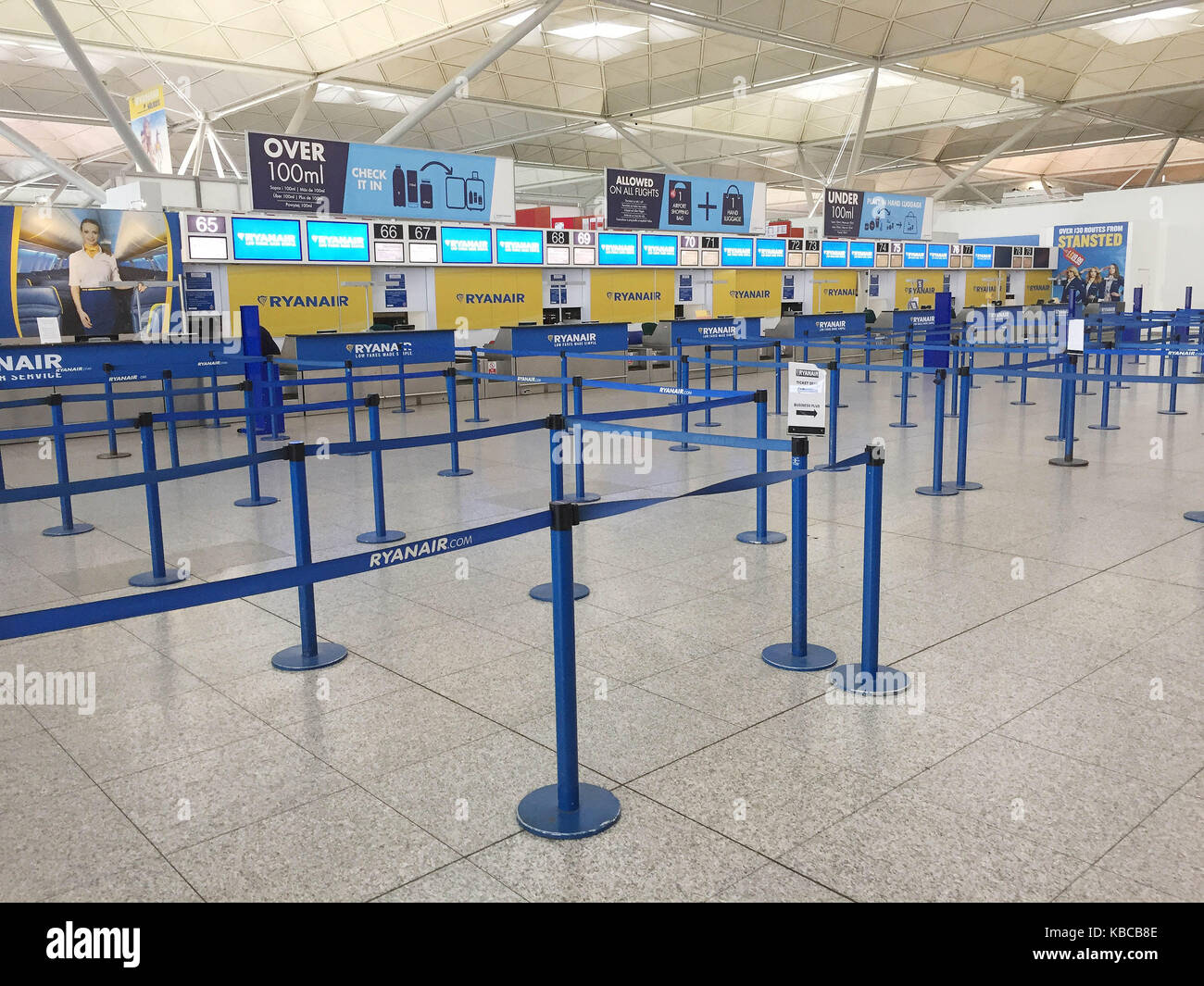The scene at the Ryanair checkin desks (taken at 1435 hrs) at London