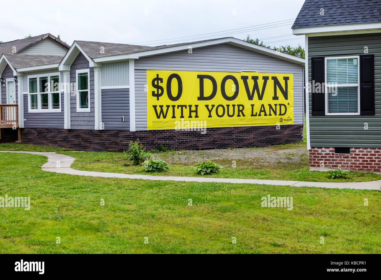 Fredericksburg Virginia,Clayton Homes,manufactured houses,modular homes,for sale,sign,zero down,promotion,VA170523061 Stock Photo