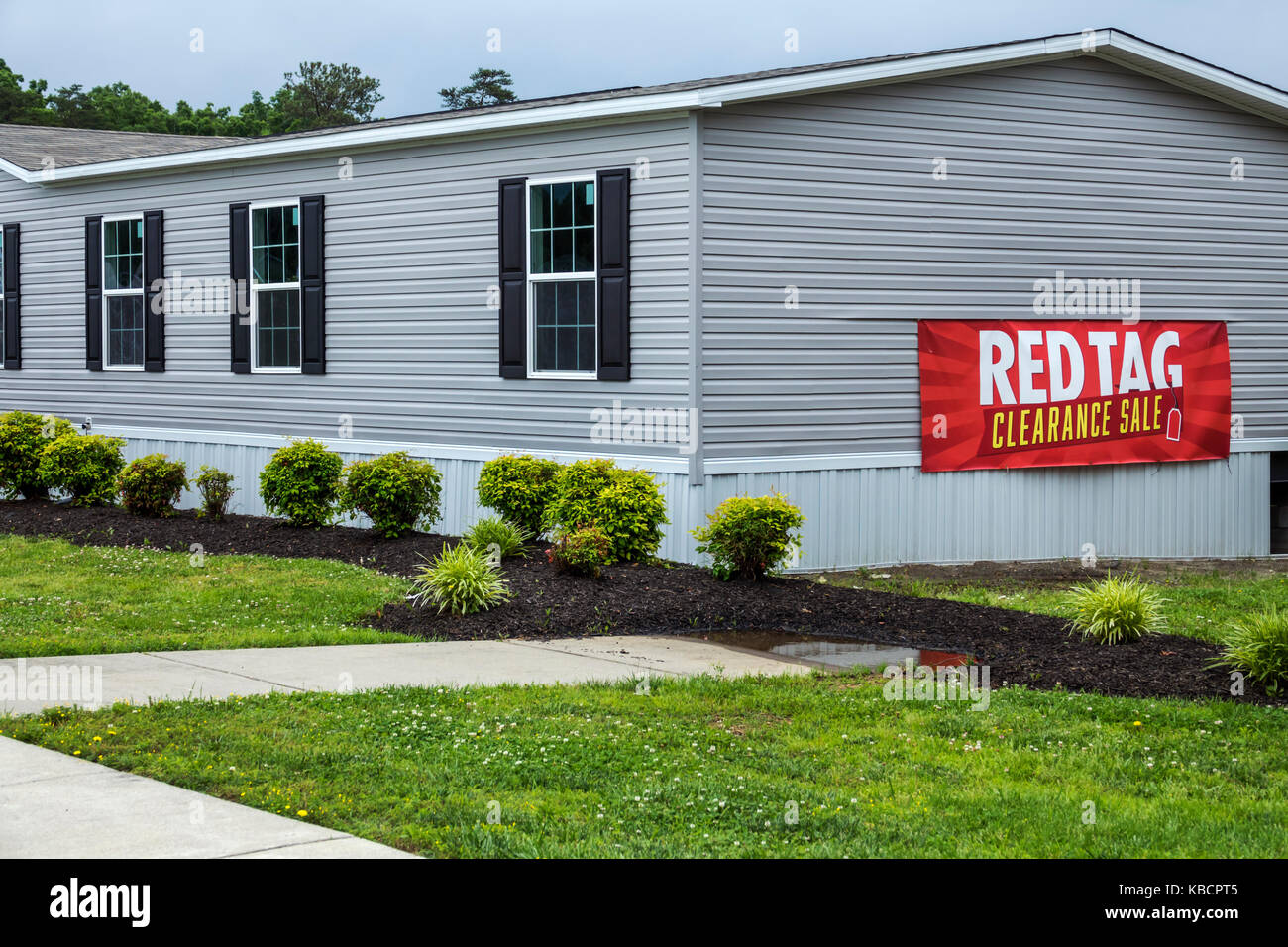 Fredericksburg Virginia,Clayton Homes,manufactured houses,modular homes,for sale,sign,zero down,red tag clearance sale,promotion,VA170523062 Stock Photo