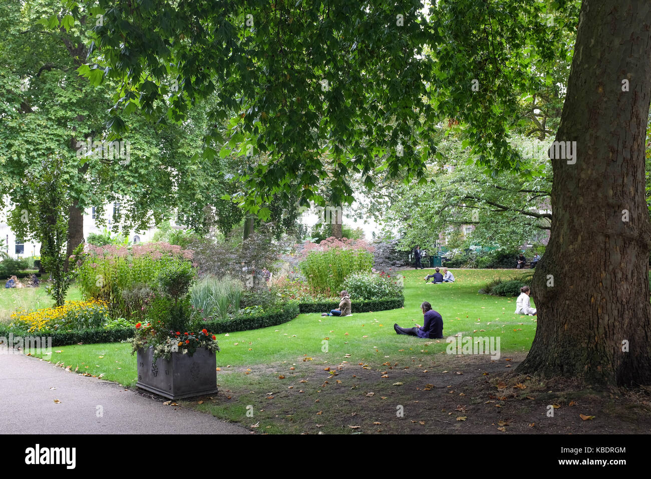 St james square london hi-res stock photography and images - Alamy