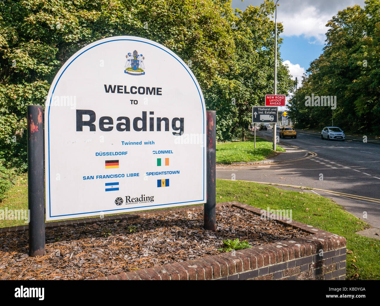 Welcome to Reading Sign, Reading, Berkshire, England, UK, GB. Stock Photo