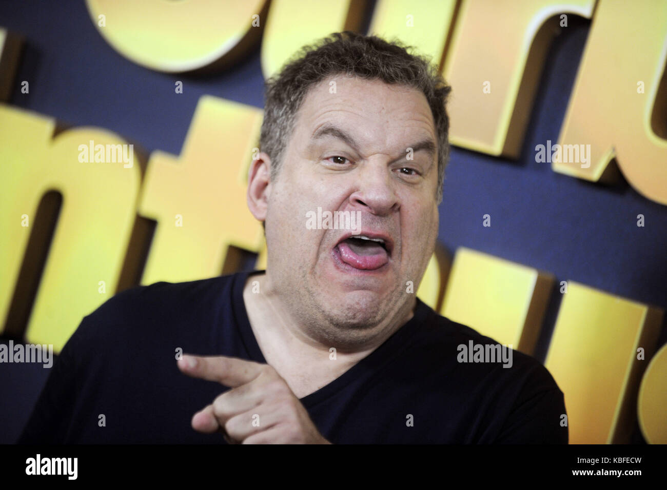 New York City. 27th Sep, 2017. Jeff Garlin attends the 'Curb Your