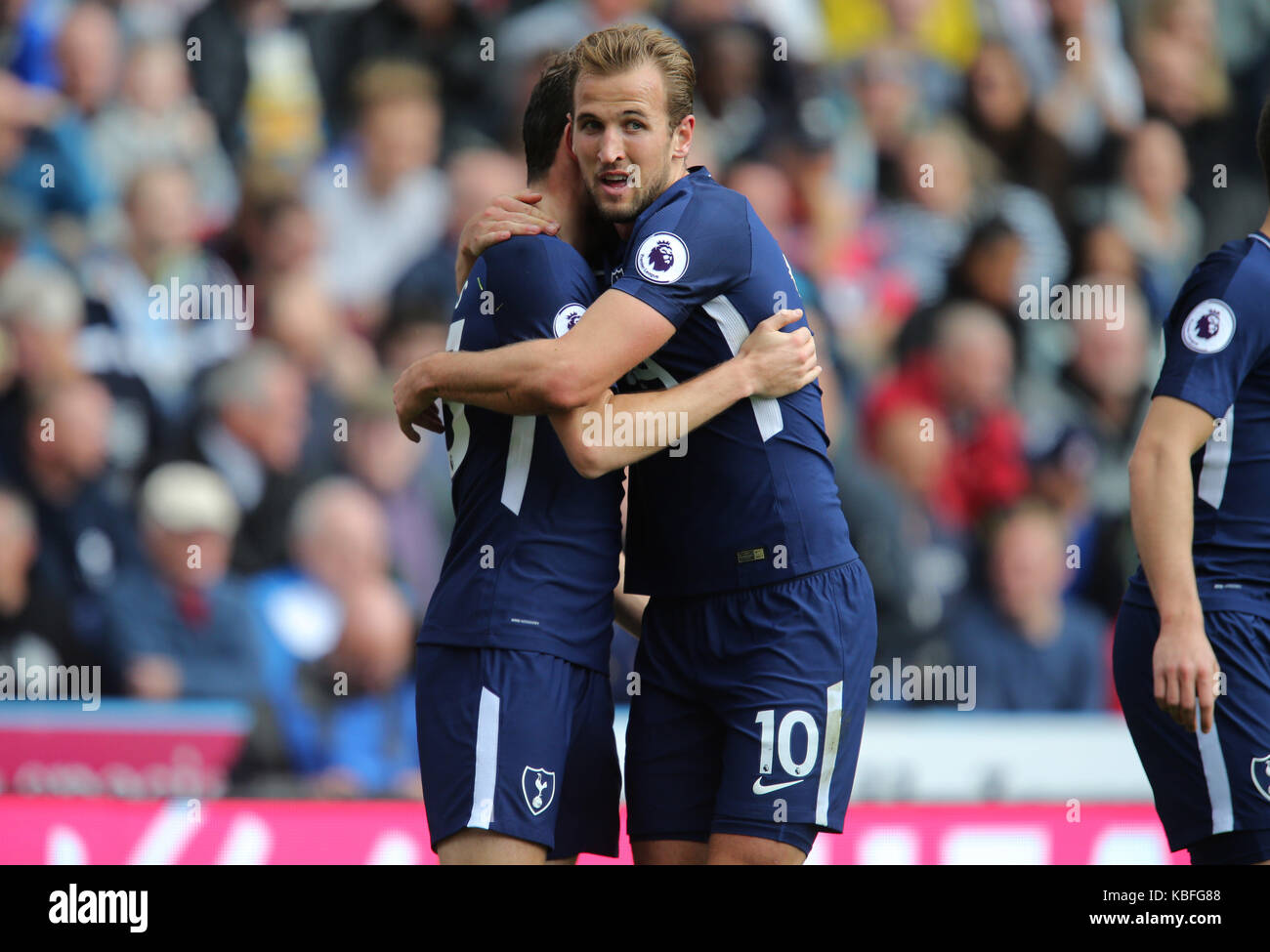BEN DAVIES & HARRY KANE HUDDERSFIELD TOWN FC V TOTTENH JOHN SMITH'S