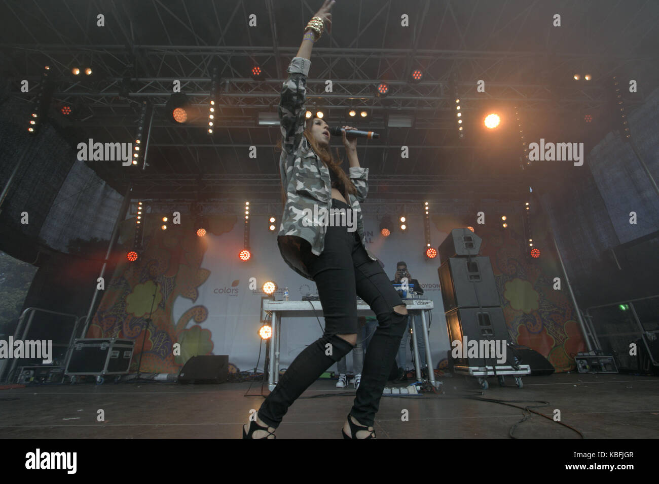 London, UK. 30th September, 2017. Tasha Tah UK's more popular British Asian female star singing live in the stage of Colours ,first ever Croydon Indian Mela Credit: Paul Quezada-Neiman/Alamy Live News Stock Photo