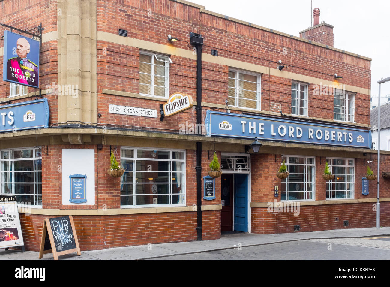 The Lord Roberts pub and bar in Broad Street, Nottingham Stock Photo