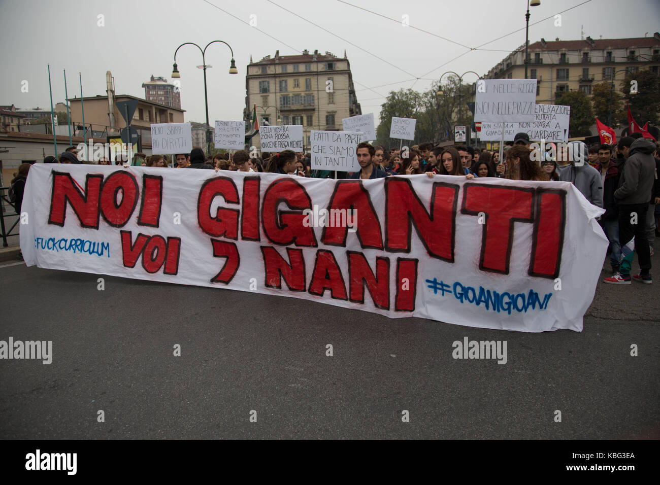 Turin Riots Turin, Italy. 29th Sep, 2017. First day of demonstration in Turin ...