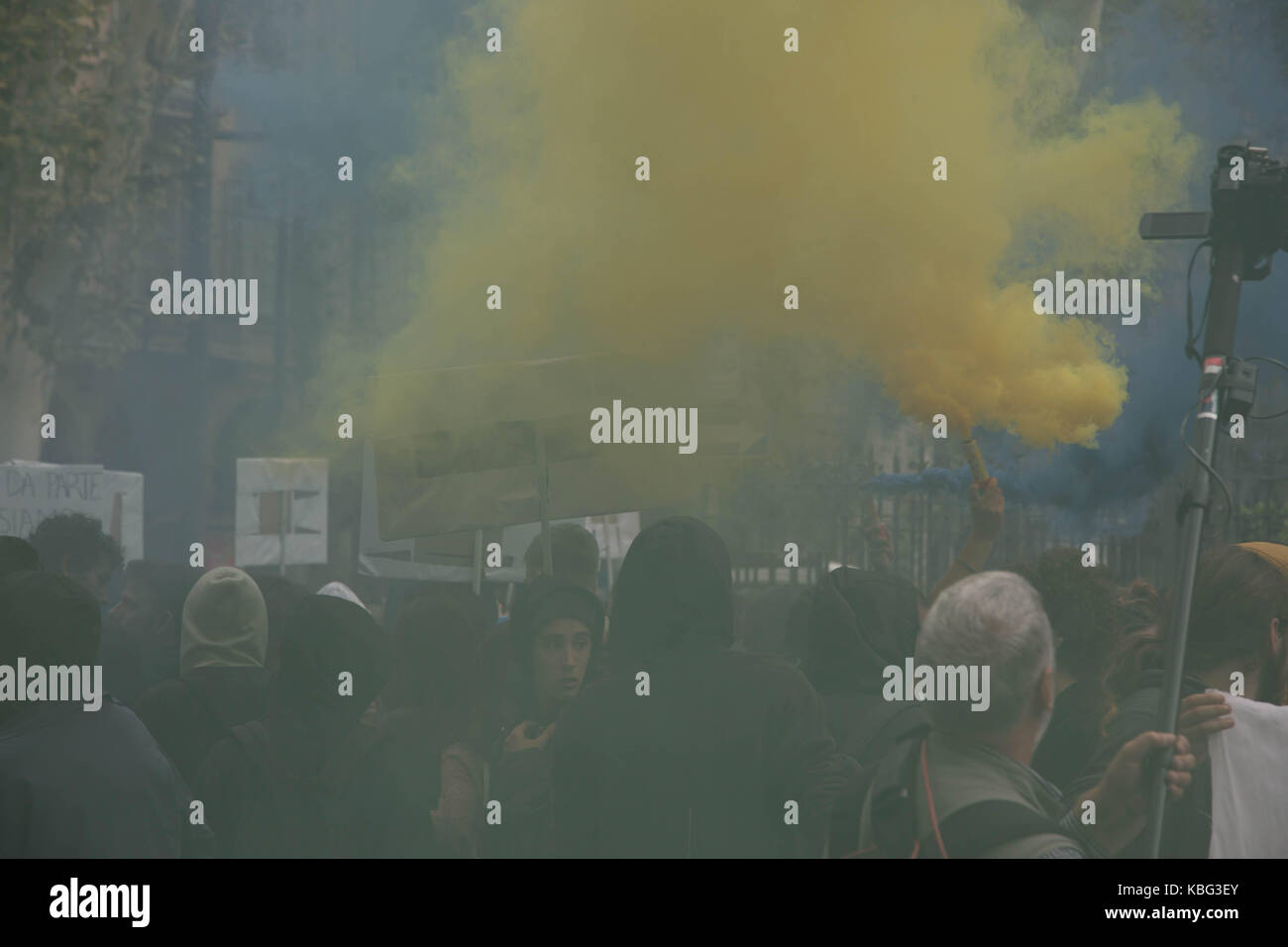 Turin Riots Turin, Italy. 29th Sep, 2017. First day of demonstration in Turin ...