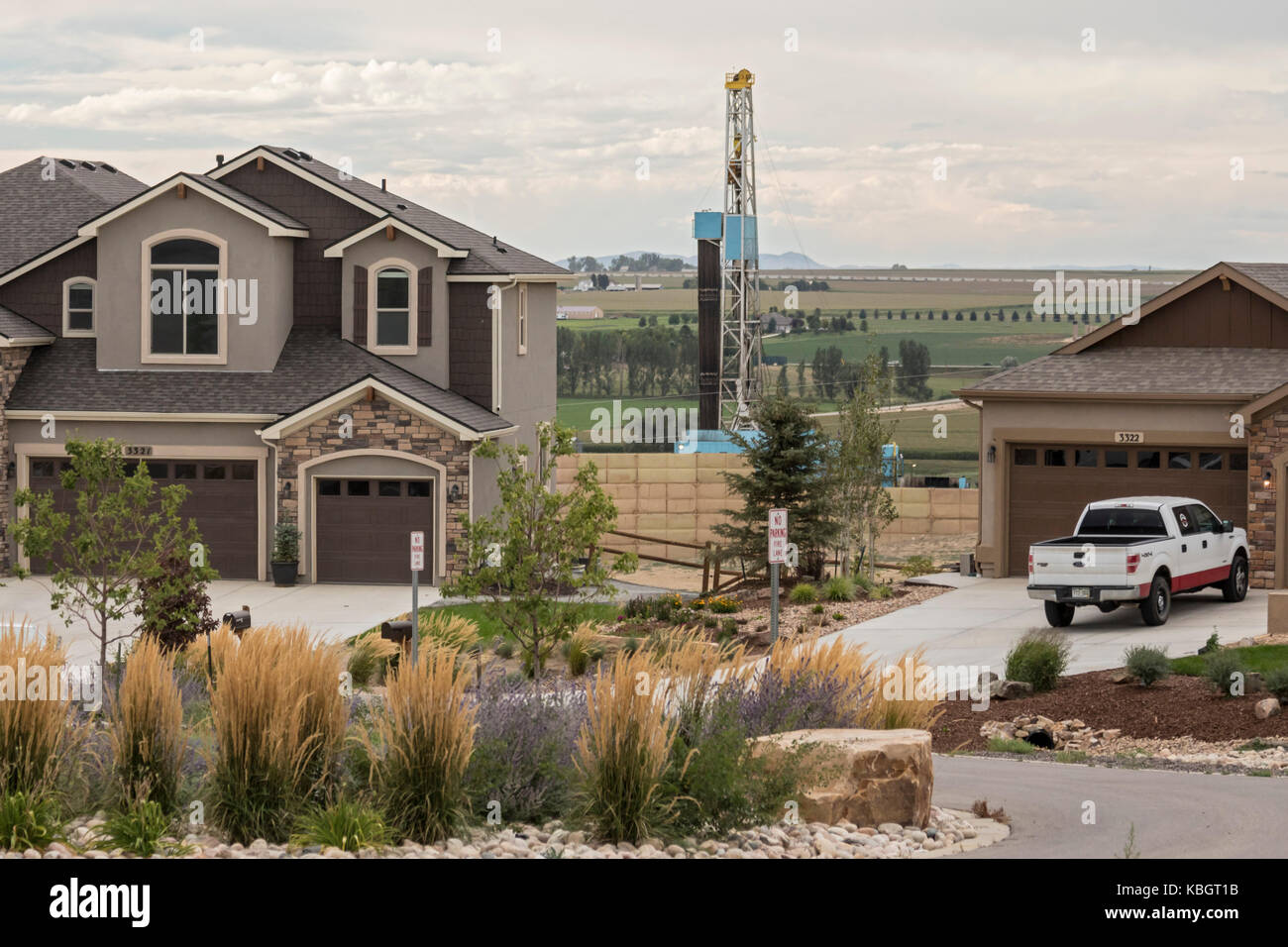 Berthoud, Colorado A fracking rig near new homes at the corner of
