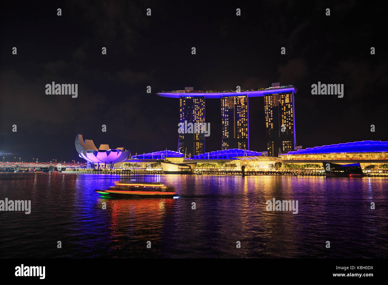 view of marina bay at night, urban landscape of Singapore Stock Photo